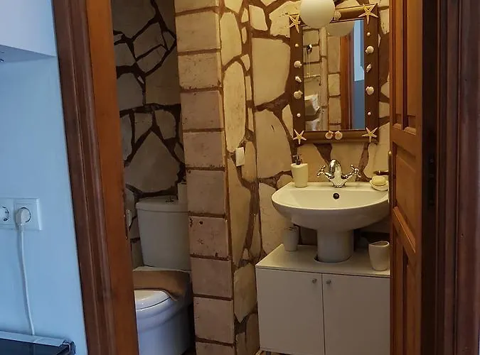 P&m House ماغيستي