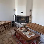 P&m House Megisti