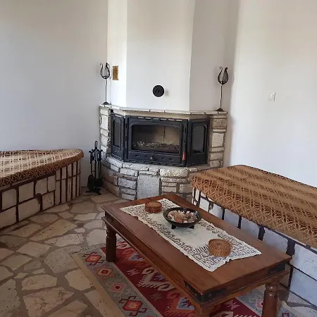 P&m House Meyísti